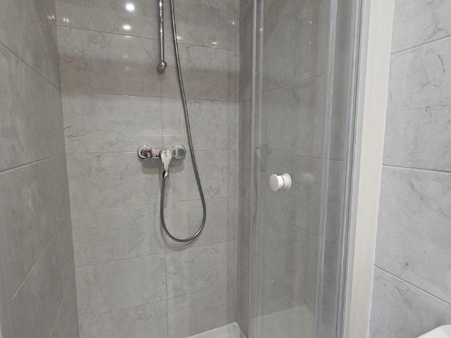 Studio location à Paris, Quartier des Invalides