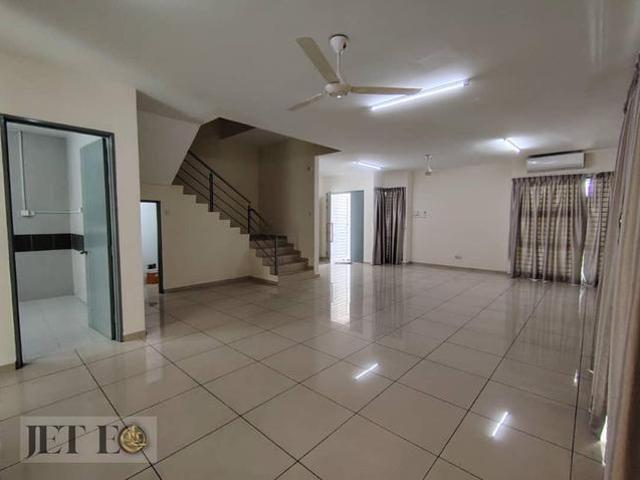 Residential House for sale in Jenjarom, Selangor