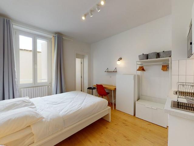 Studio location à Bordeaux, Port de la Lune, Bordeaux
