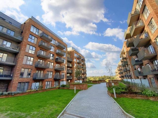 Apartment for rent in Ringlestone, Midway