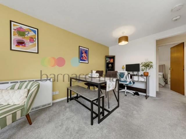 House for rent in London Borough of Croydon, Greater London