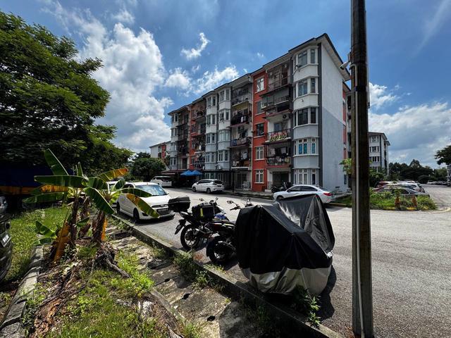 Apartment for sale in Petaling, Subang Jaya