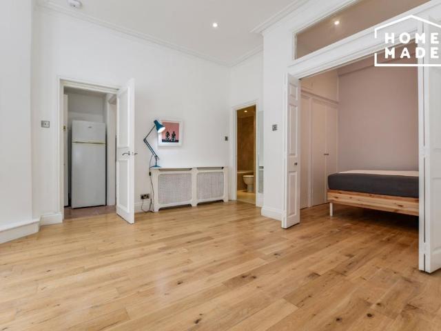 Apartment for rent in South Kensington, Greater London