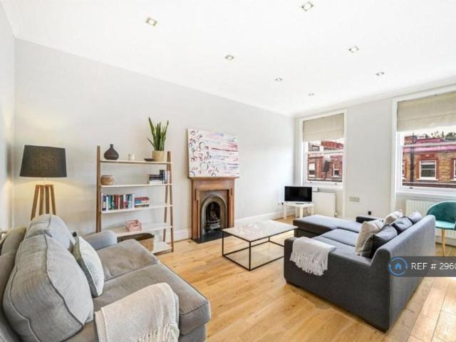 Apartment for rent in South Kensington, Greater London