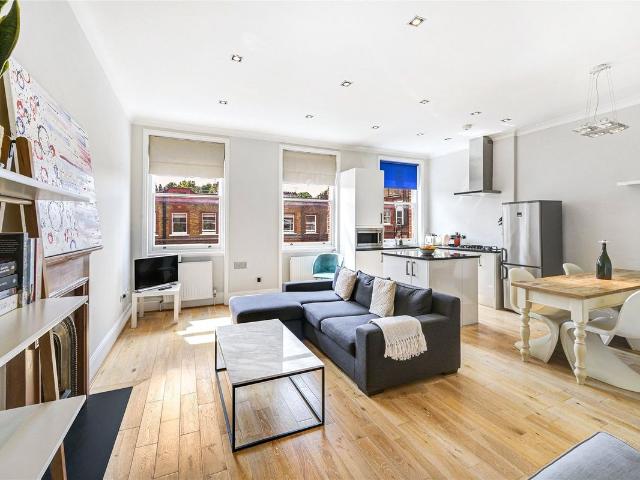 Apartment for rent in South Kensington, Greater London