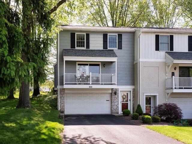 House for sale in Venetia, Pennsylvania
