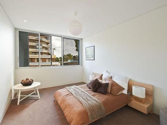 Apartment for rent in Rose Bay