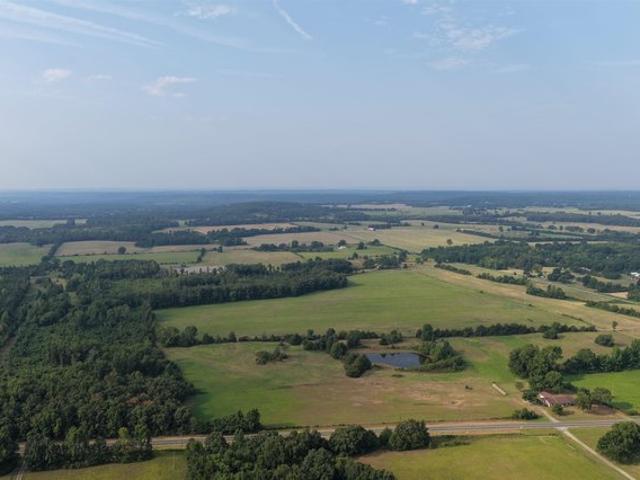 Farm for sale in Rose Bud, White County