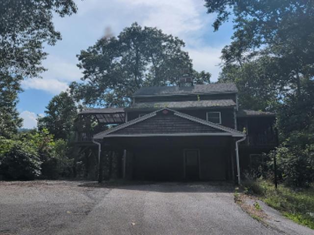 House for sale in Franklin, North Carolina
