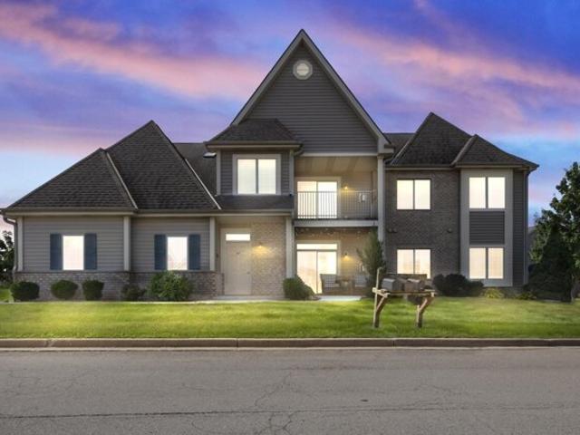 Condo for sale in Waukesha