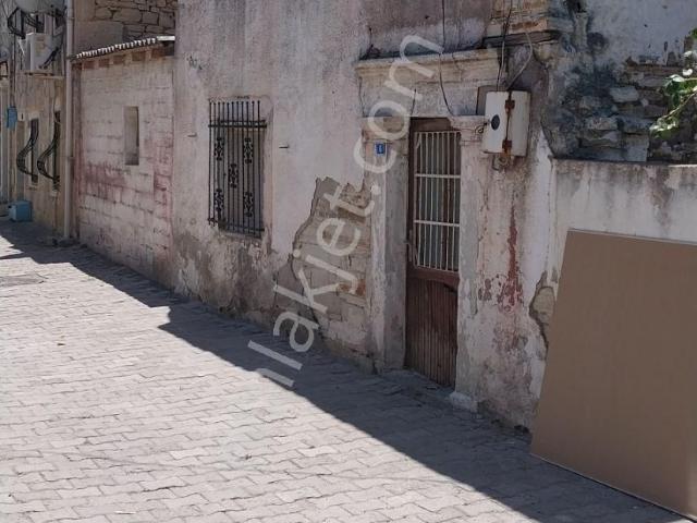 Foça, İzmir içerisinde satılık Bina