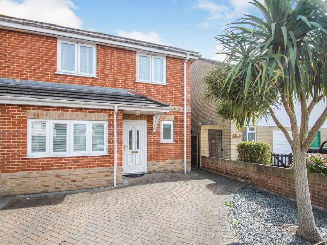 Apartment for rent in Moordown, Bournemouth