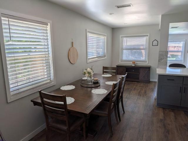 Room for rent in Long Beach, California