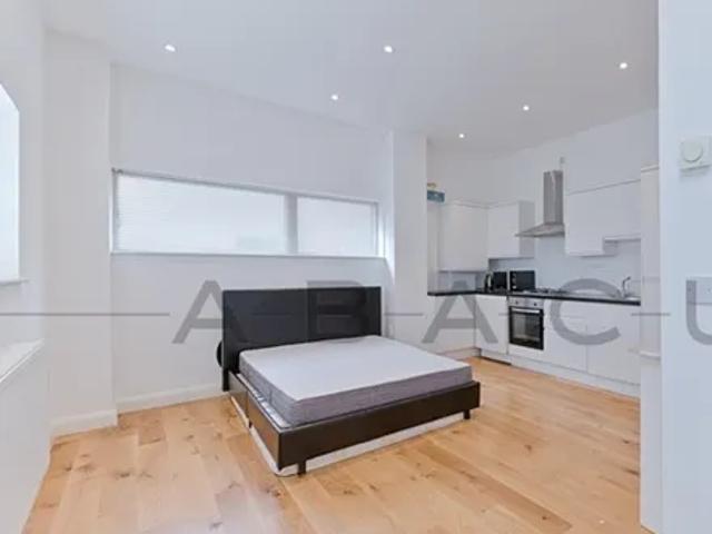 Apartment for rent in West Hampstead, Isle Of Man