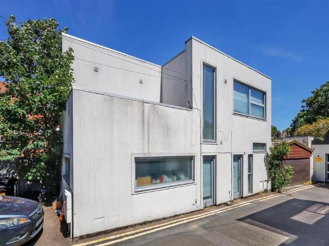 Apartment for rent in West Hampstead, Greater London