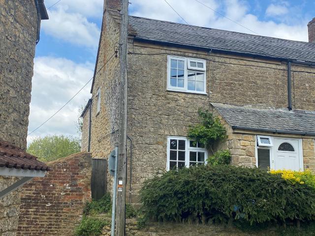 House for rent in Broadshard, Somerset