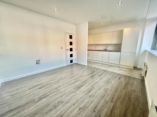 Apartment for rent in East Bank, Norfolk