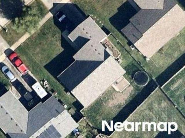House for sale in Mchenry, Illinois