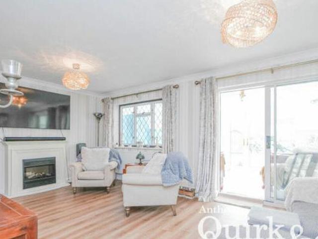 House for sale in Canvey Island