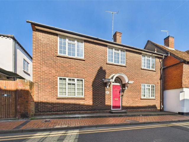 House for rent in Emmbrook, Wokingham