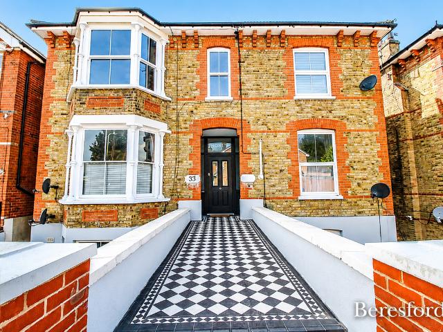 Apartment for rent in Navestock Side, Essex