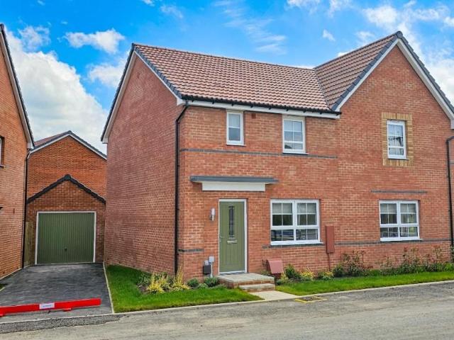House for rent in Sneedhams Green, Gloucester