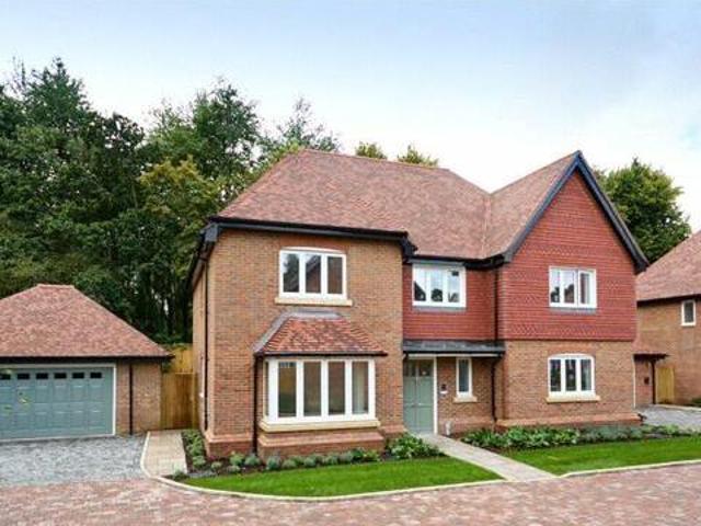 House for sale in Red Hill, Surrey