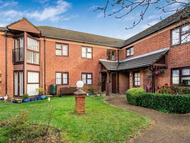 House for sale in Panshanger, Fretherne