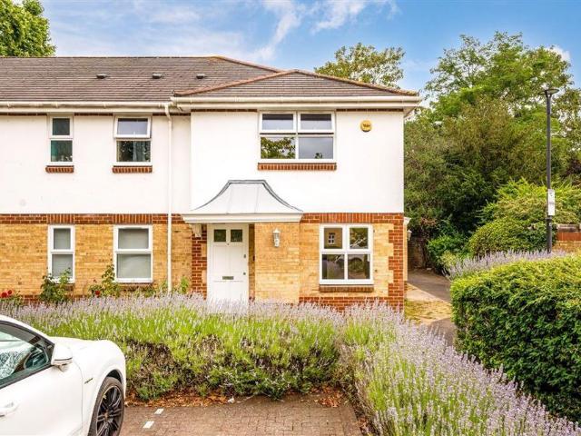 House for rent in Hampton Wick, Greater London