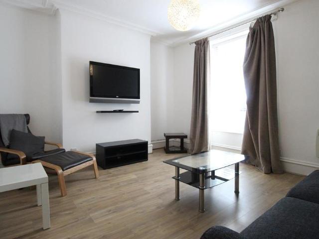 Apartment for rent in Ferryhill, Ballindoch