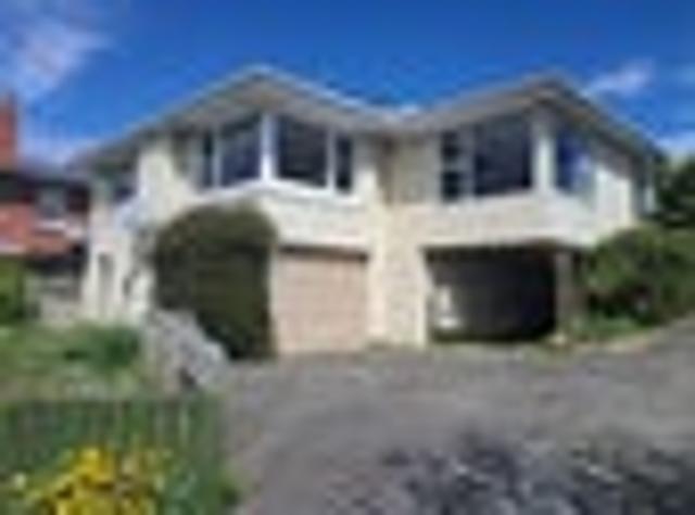 House for sale in Otakou