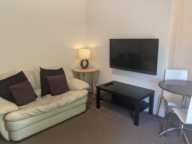 Apartment for rent in Ferryhill, Ballindoch
