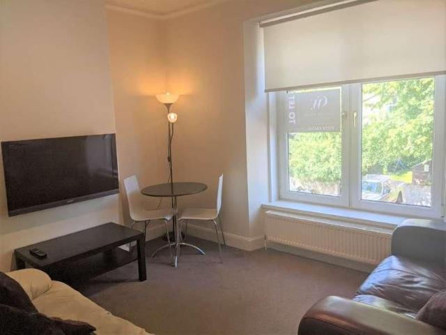 Apartment for rent in Ferryhill, Ballindoch