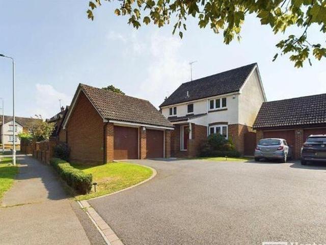 House for sale in Queens Park, Billericay