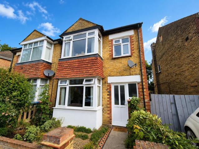 House for rent in East Cliff, Acol