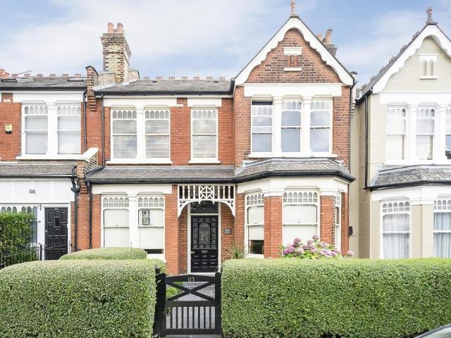 House for rent in Muswell Hill, Greater London