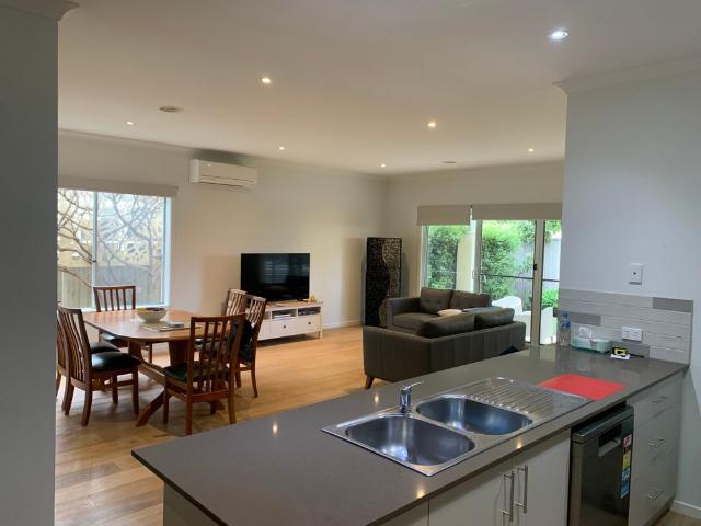 Room for rent in Camerons Creek, Victoria