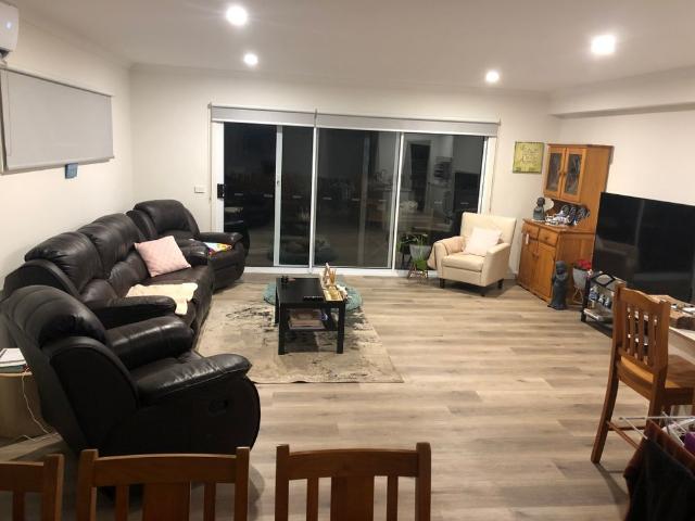 Room for rent in Camerons Creek, Victoria