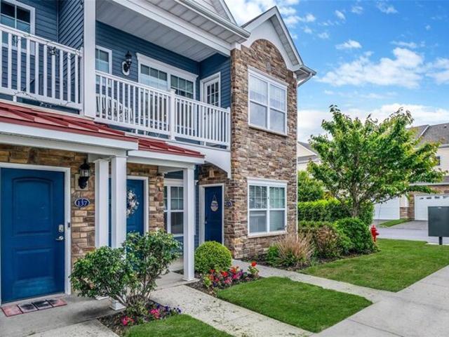 Condo for sale in Patchogue