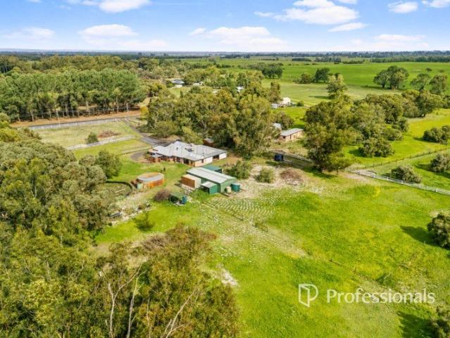 Cottage for sale in North Boyanup, Western Australia