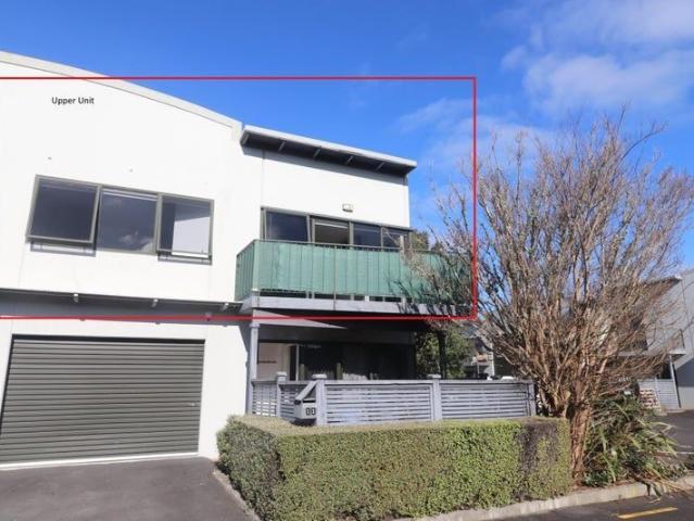 Apartment for rent in Paremoremo, Oroua County