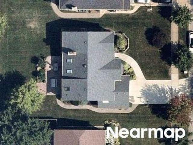 House for sale in Bloomingdale