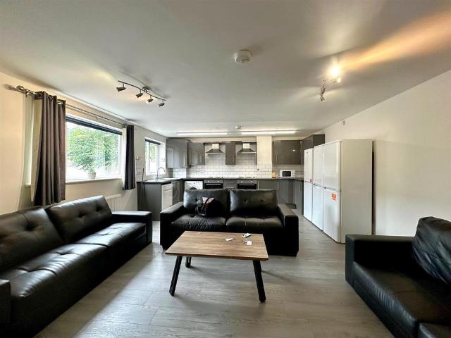 House for rent in Sharrow Vale, Sheffield