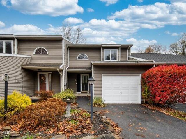 House for sale in Guilderland, New York