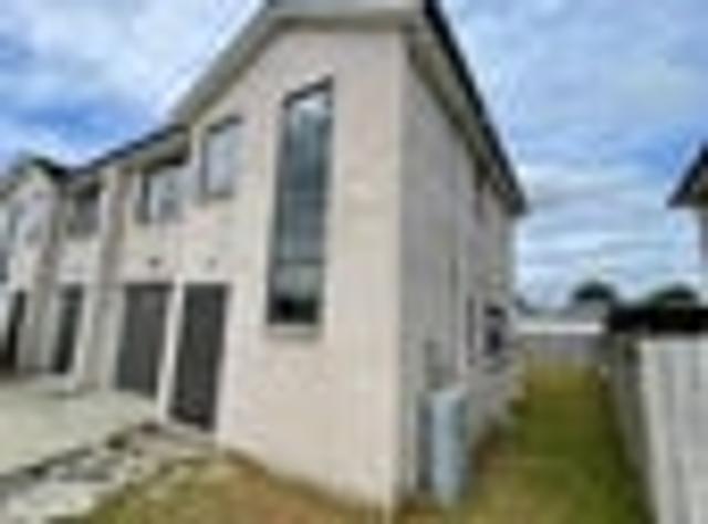 Townhouse for rent in Papakura, Oroua County