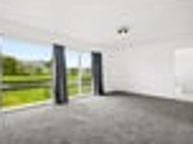 House for rent in Rosehill, Papakura