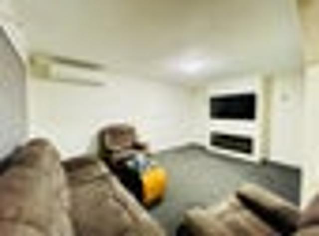 House for rent in Bellfield Estate, Papakura