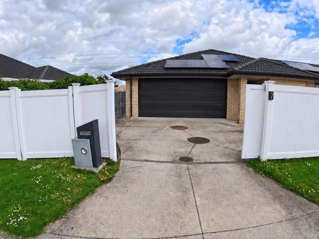 House for rent in Bellfield Estate, Papakura