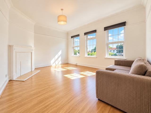 House for rent in London Borough of Sutton, Greater London