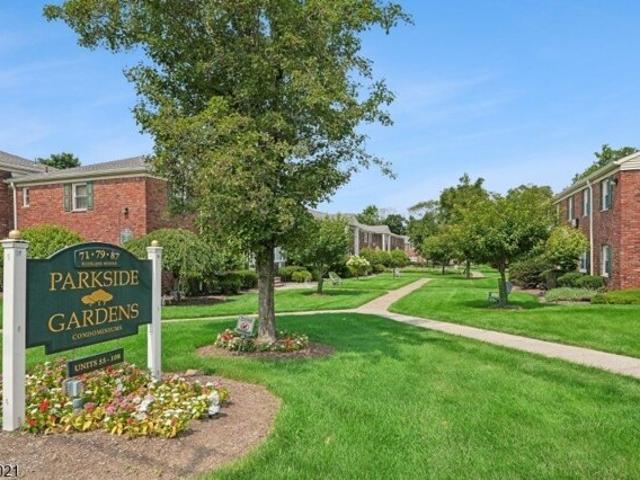 Condo for sale in Caldwell, New Jersey